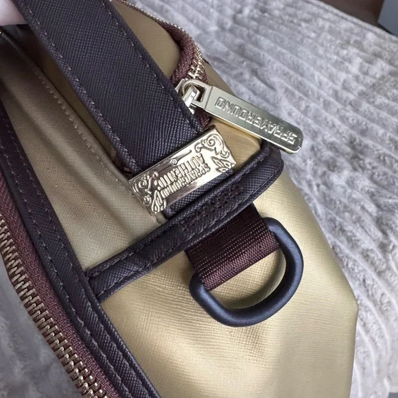 Sprayground Drip Checkered Backpack in Gold and Brown - Picture 4 of 9